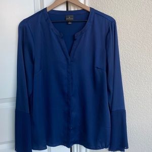 Navy Buttoned Blouse (L)